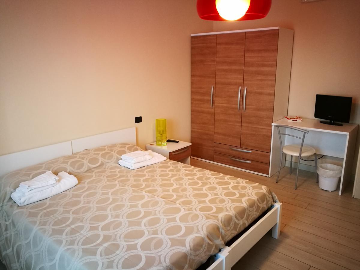 Locanda Della Pieve Tizzano Val Parma Dış mekan fotoğraf